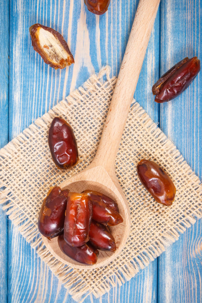 THE DATES FRUIT EXPORTER SEND DATES ON A GOOD DEAL